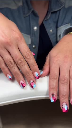 Resultado de manicura en VS Nails & Beauty