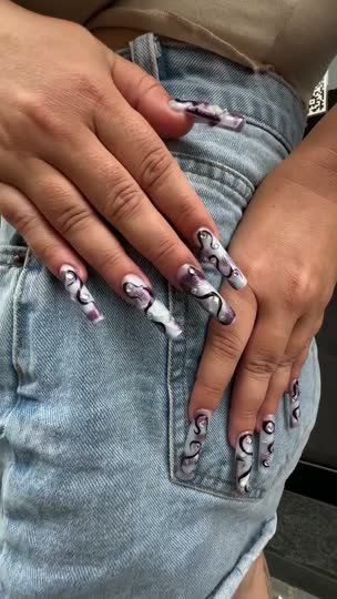Resultado de manicura en VS Nails & Beauty